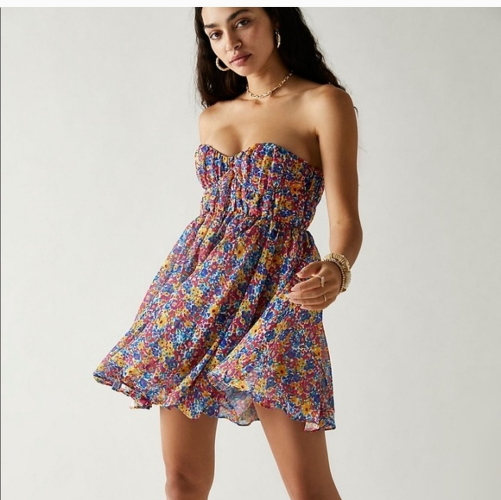 For Love & Lemons Sasha Strapless Mini Dress.